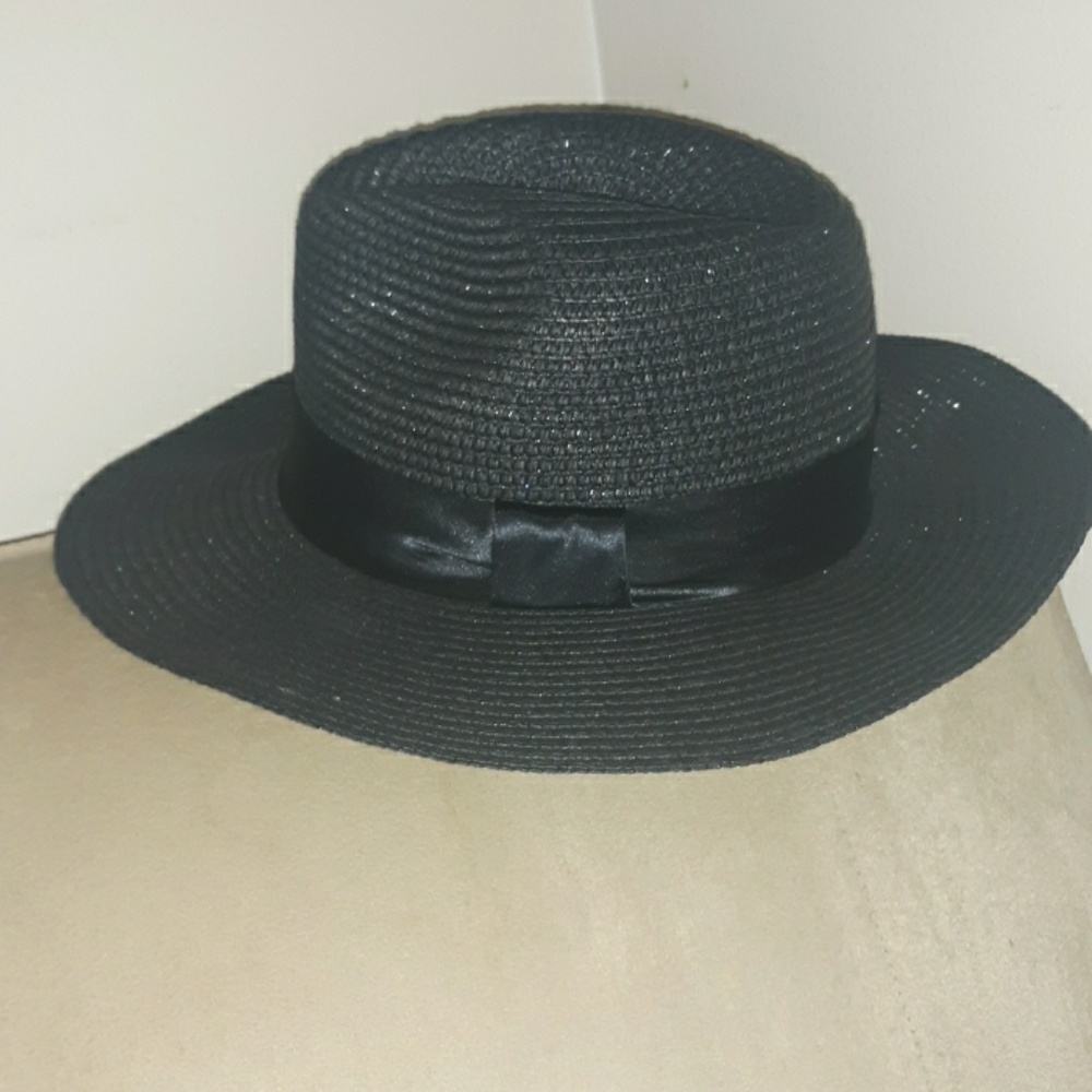Forever21 hat - Picture 3 of 3